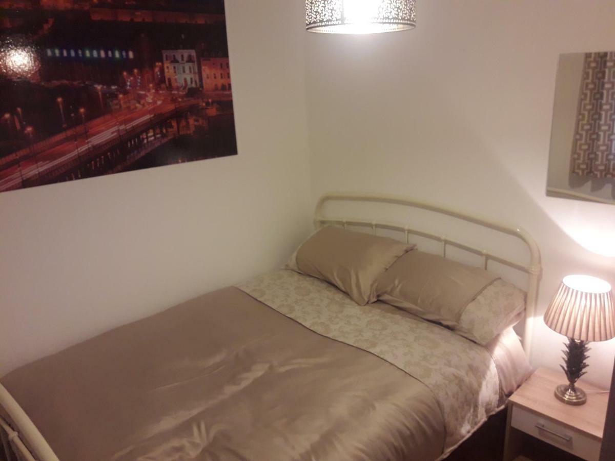 Bridge House Derry City Townhouse Central Free Parking Villa Exterior foto